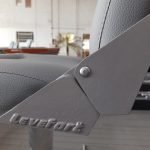 dobradiça para poltrona